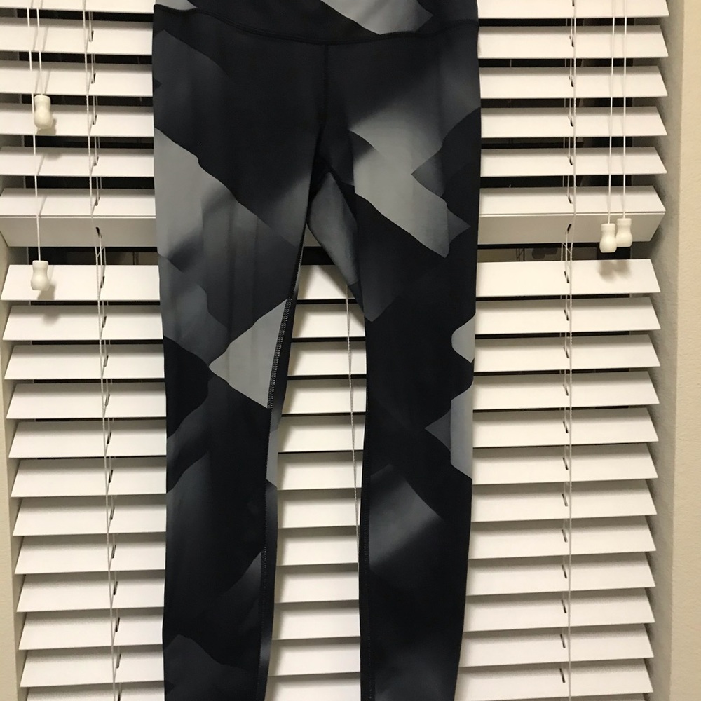 Athleta leggings